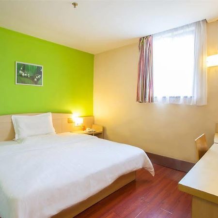 7 Days Inn Canton Esterno foto
