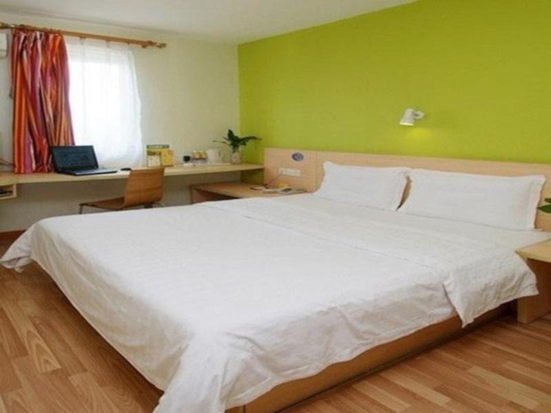 7 Days Inn Canton Esterno foto