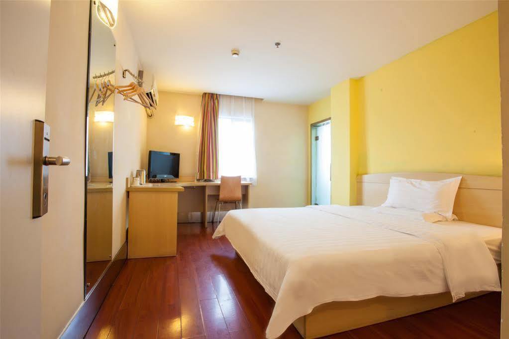 7 Days Inn Canton Esterno foto