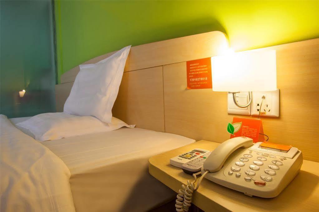 7 Days Inn Canton Esterno foto