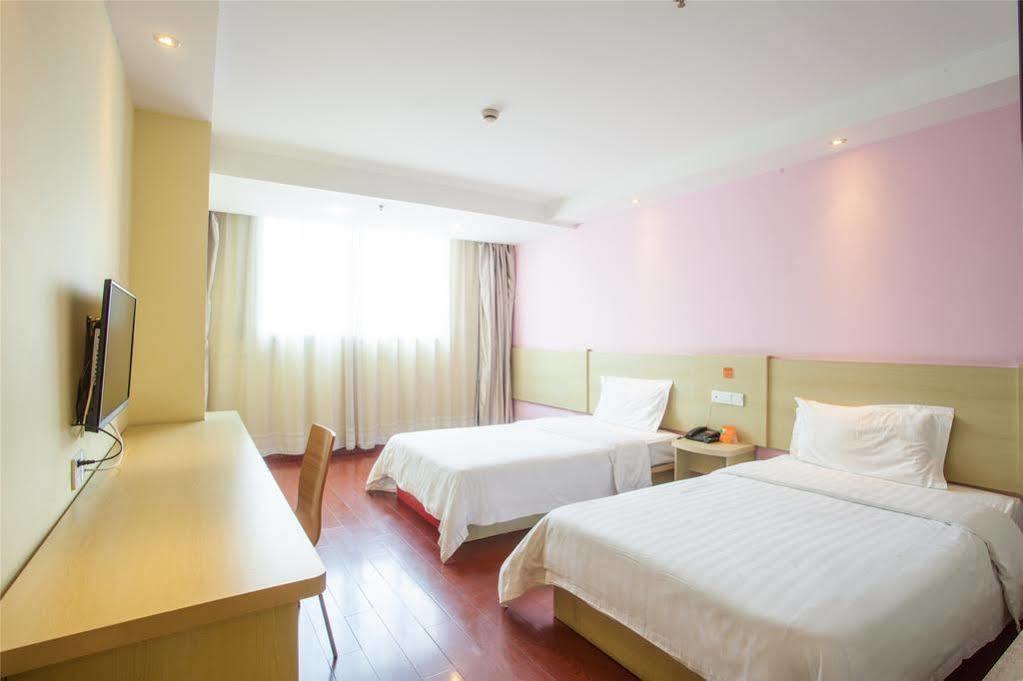 7 Days Inn Canton Esterno foto