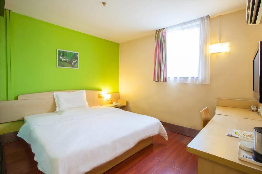 7 Days Inn Canton Esterno foto